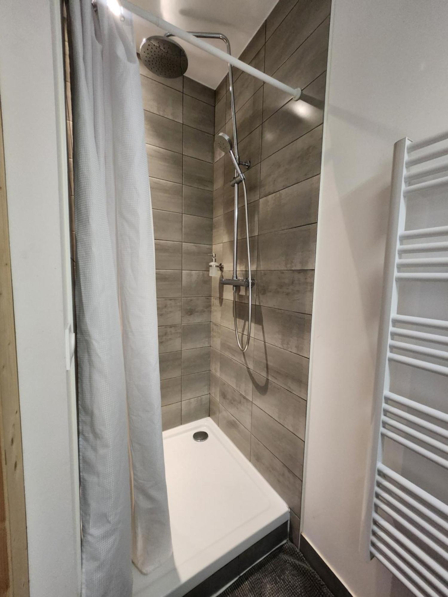 Chambres Privees Hyper-Centre Epernay Lit 160X200Cm Экстерьер фото